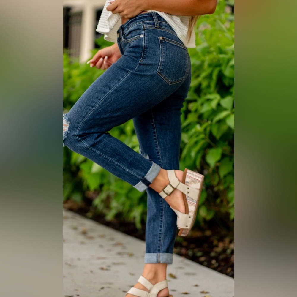 POL Blue Slim Fit Distressed Boyfriend Jeans Size Large -Free With $50 Purchase - Picture 3 of 12